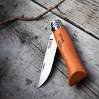 Coltello Opinel acciaio al carbonio lama 10 cm manico in faggio tascabile richiudibile