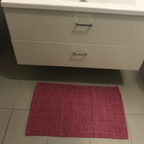 vendita di tappeto multiuso rosa ambientato in bagno online su shoppinghome.it 